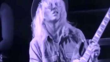 Poison - Every rose has its thorn HD (subtitulo español )