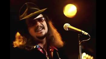 Rocky Burnette "Tired Of Toein' The Line" 1980 (Audio Remastered)